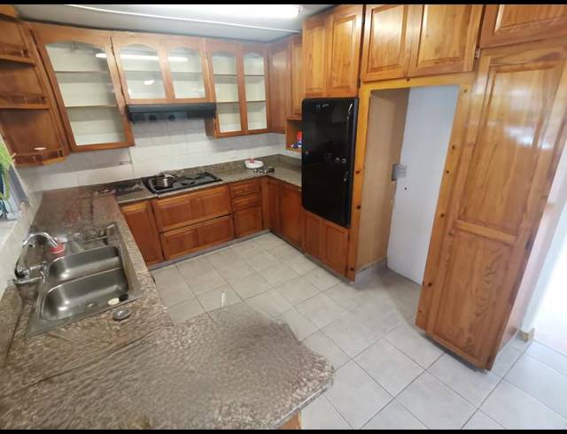 2 BEDROOM HOUSE FOR SALE IN RESERVOIR HILLS